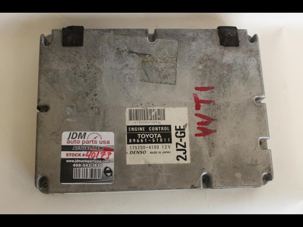 TOYOTA OEM 1998-2001 ENGINE CONTROL UNIT ECU 2JZ 89661-51011: Image 1