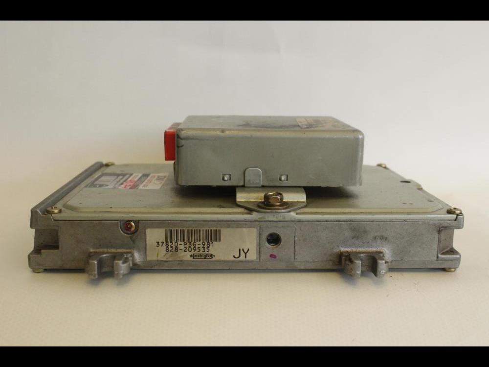 97-99 Honda JDM B20B ECU 37820-P3F-981: Image 4