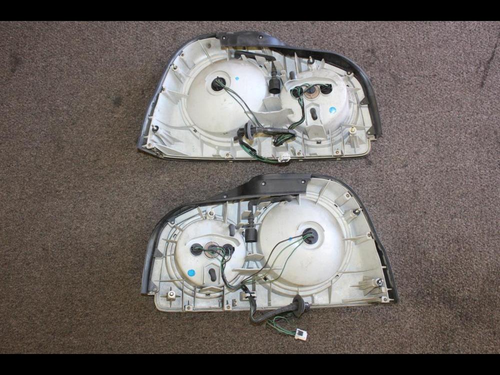 NISSAN SKYLINE R 34 TAIL LIGH ASSEMBLIES AND COVER SET JDM R-L OEM : Image 5
