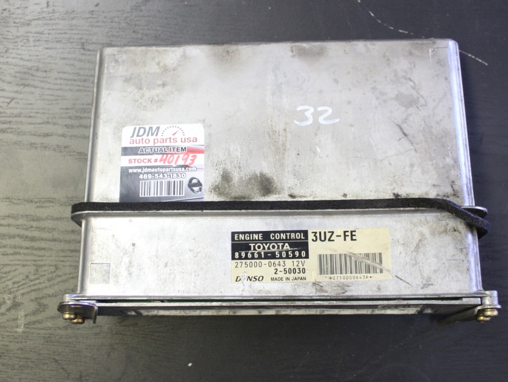 TOYOTA  LS430 -GS430 ECU CONTROL UNIT 2000 TO 2003 4.3 V8 #89661-50590 3UZ-FE