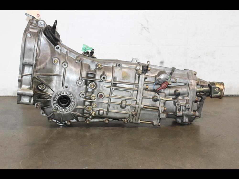 2002-2005 JDM USED EJ205 AWD 2.0L MANUAL TRANSMISSION FOR SALE : Image 2